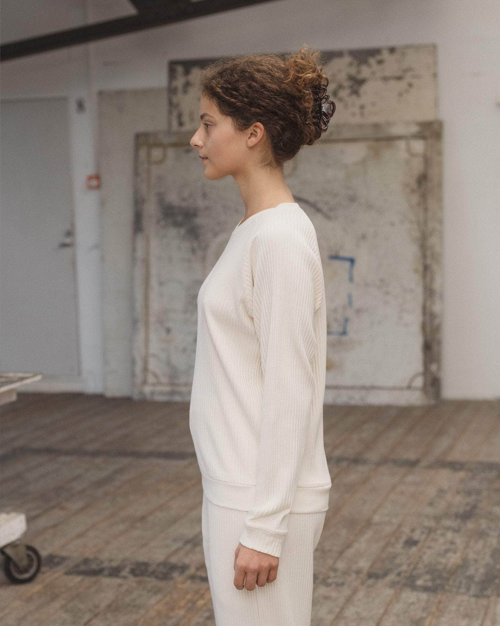 Basic Sweatshirt - Image 3