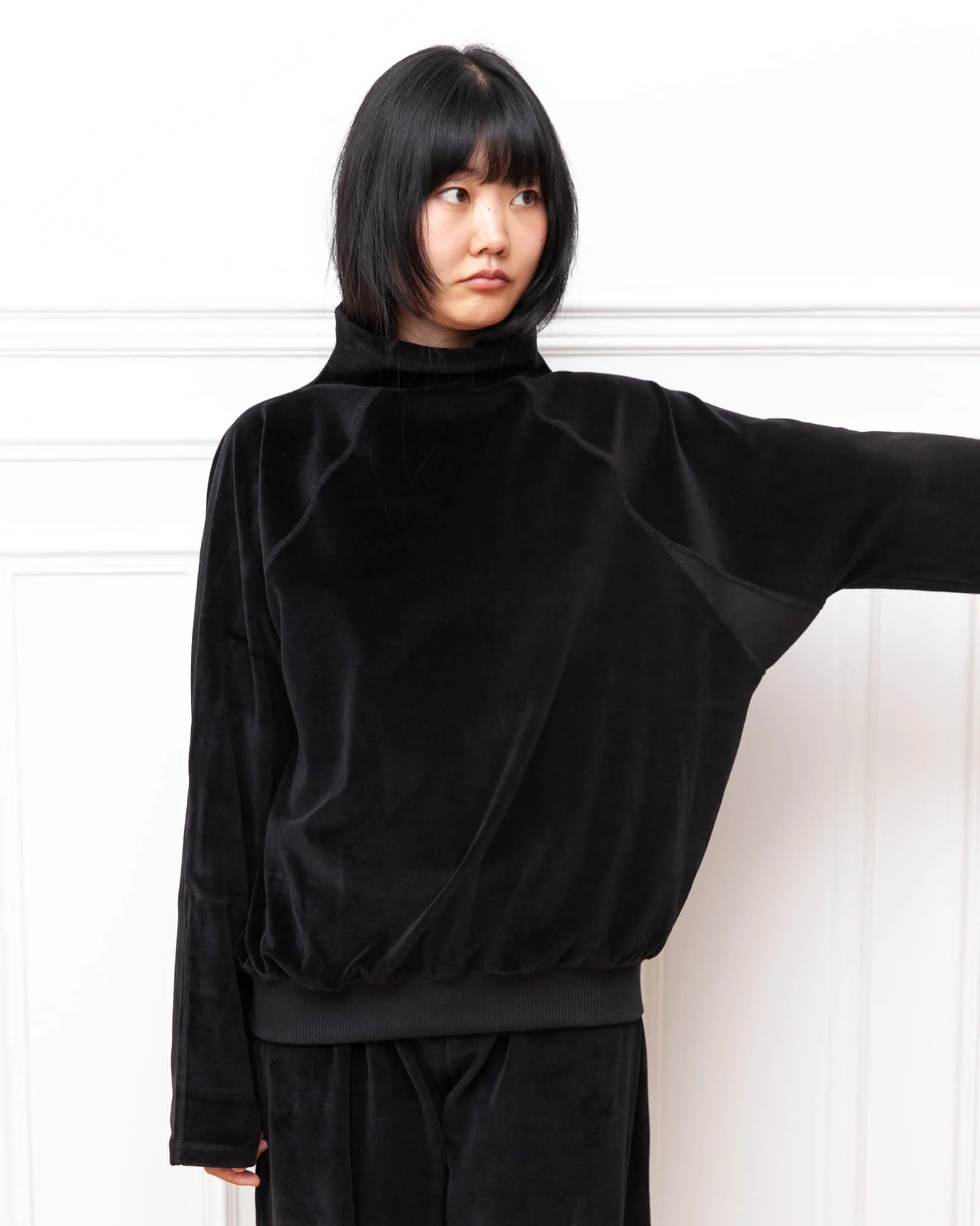 Fold Turtleneck - Image 4