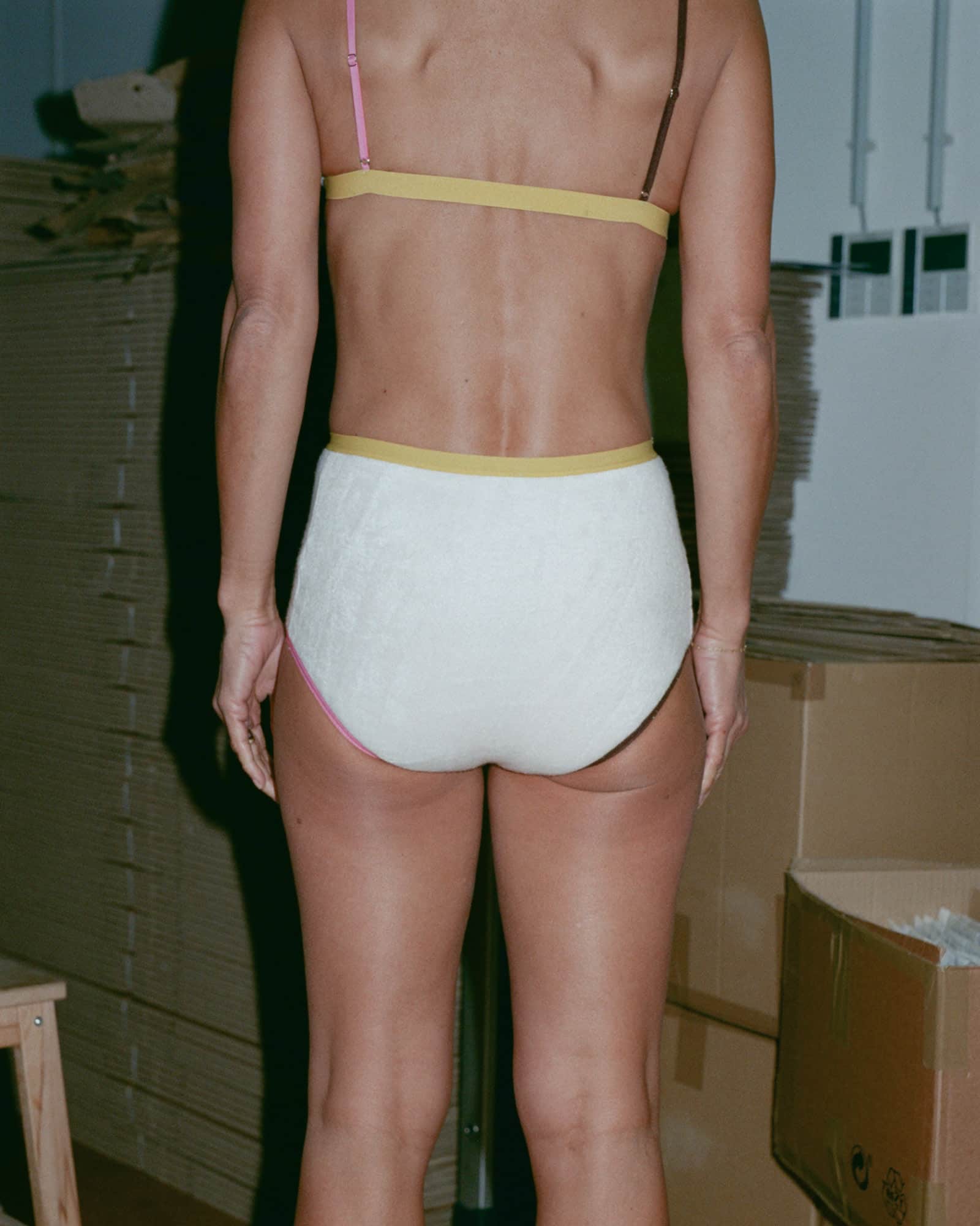 Highwaist Bell Pants - Image 2