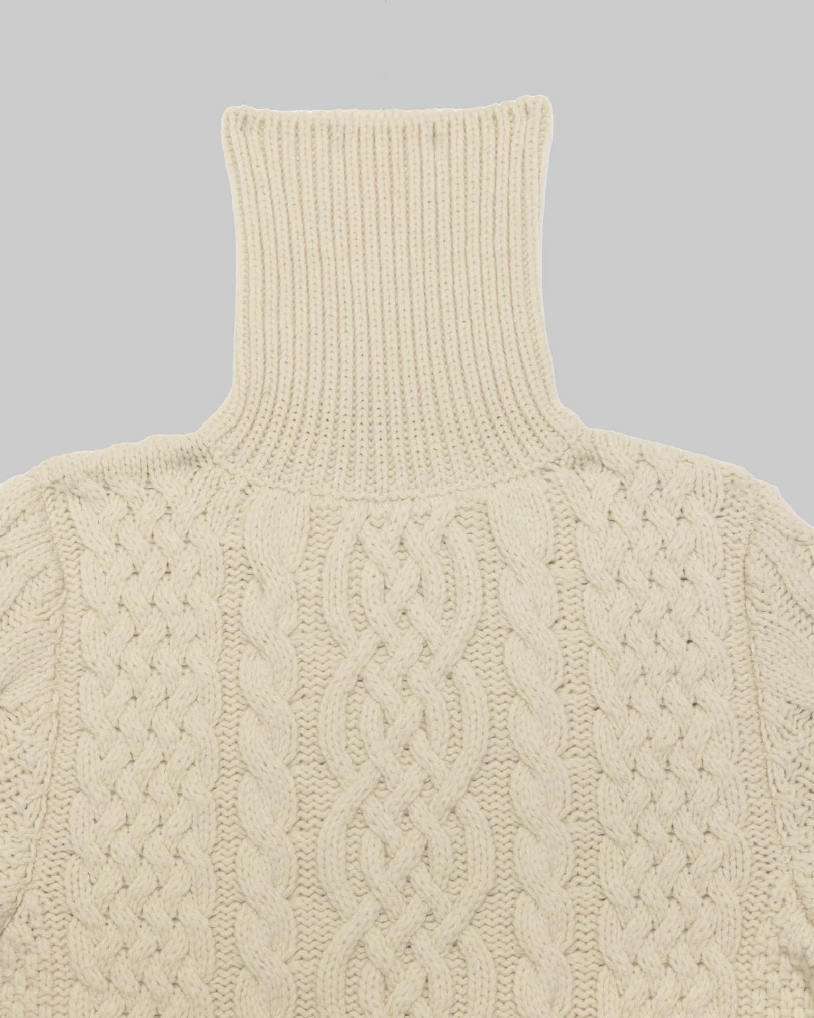 Lens Turtleneck - Image 4