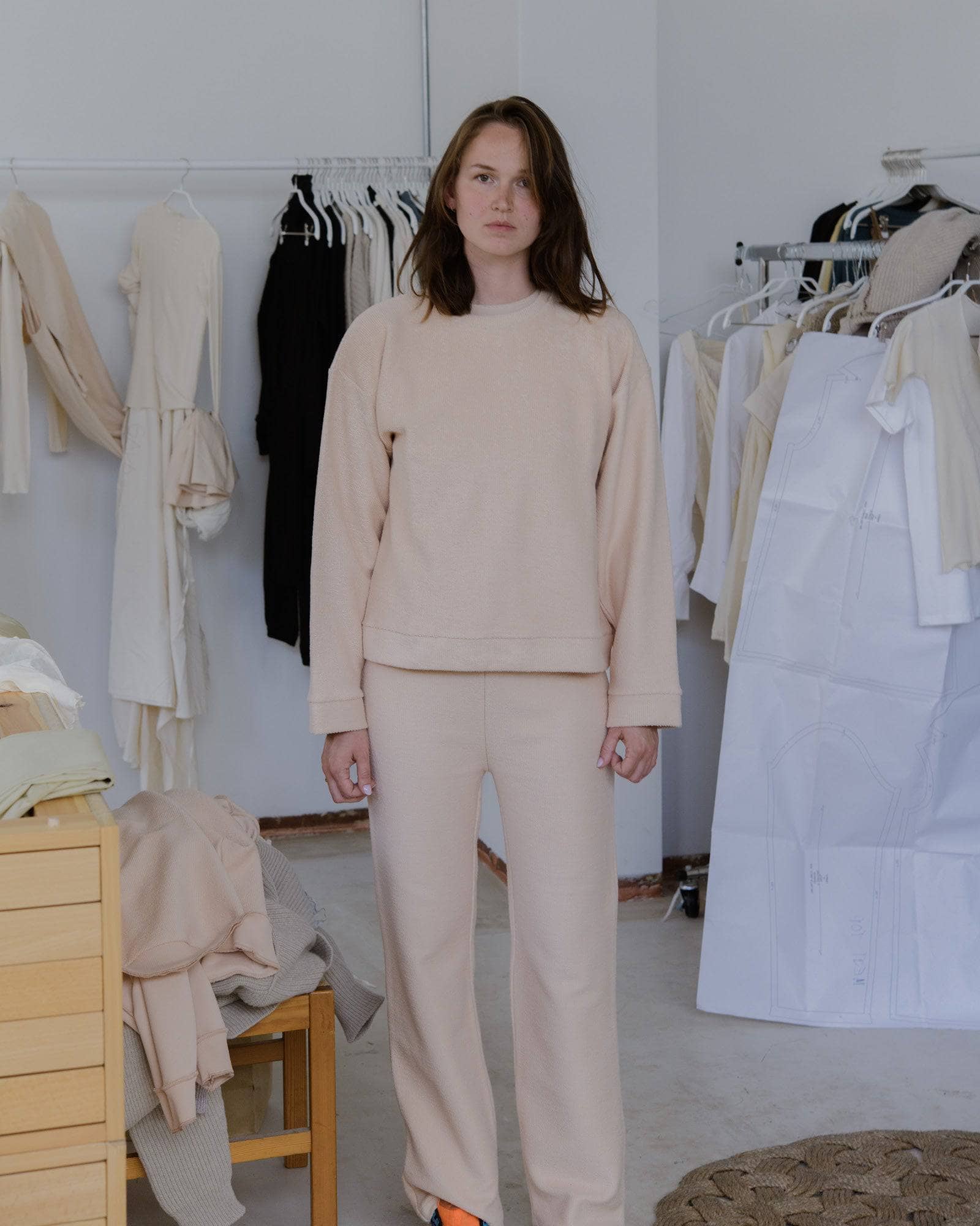 Loose Sweatshirt - Image 5