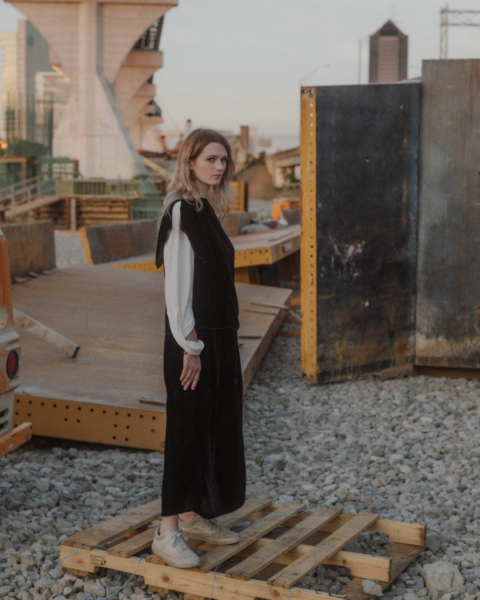 Olin Skirt - Image 8