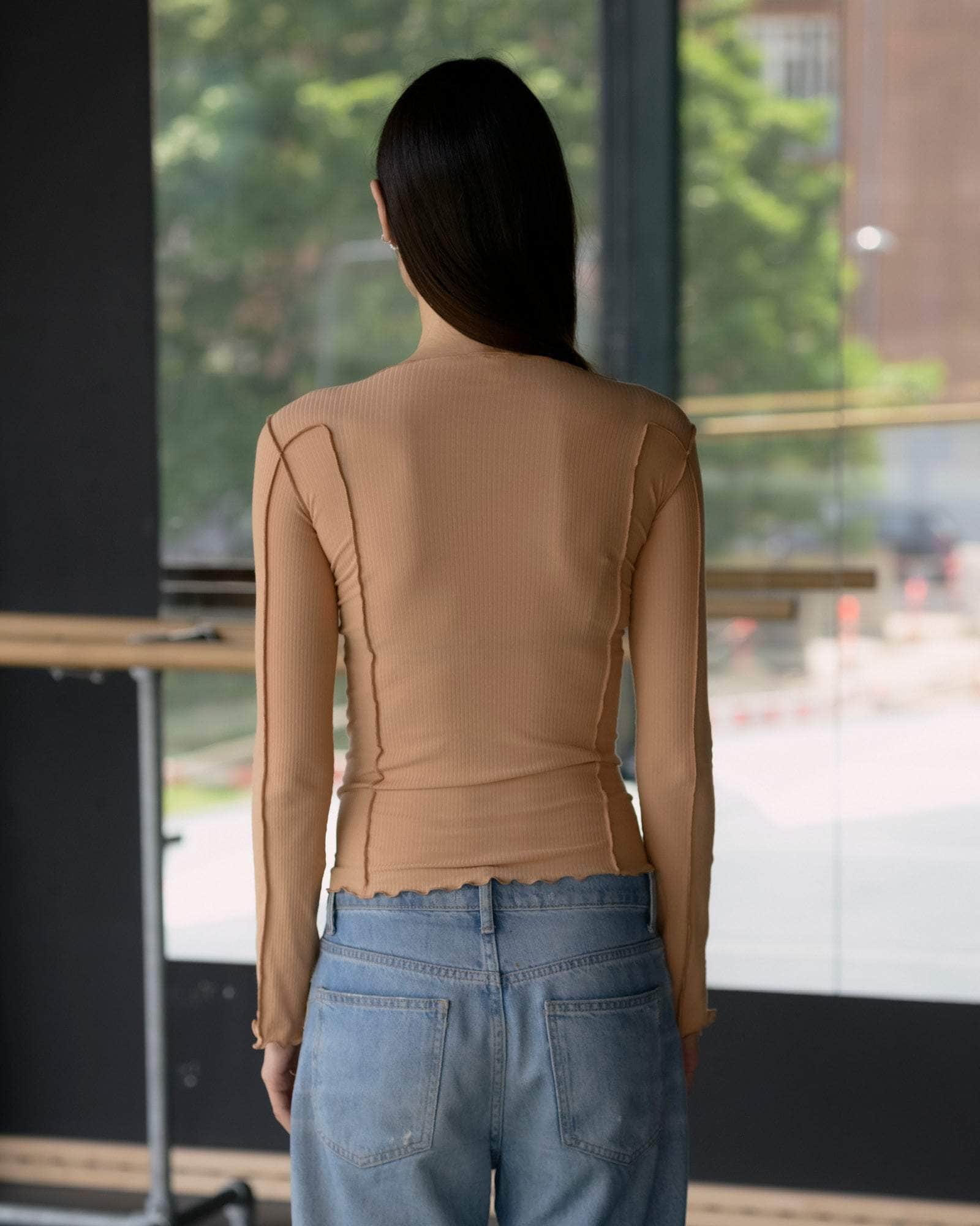 Omato Long Sleeve Tee - Image 2