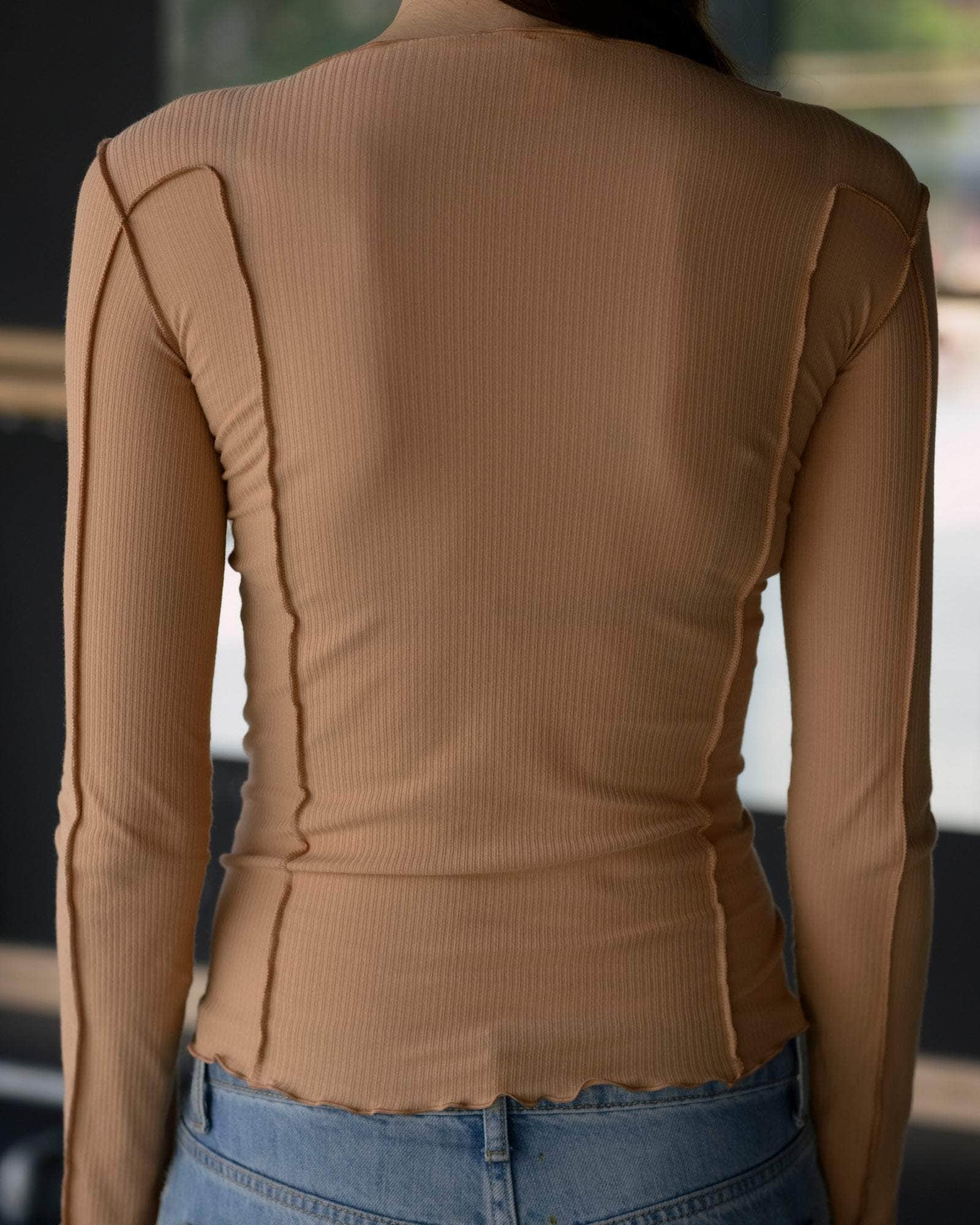 Omato Long Sleeve Tee - Image 4