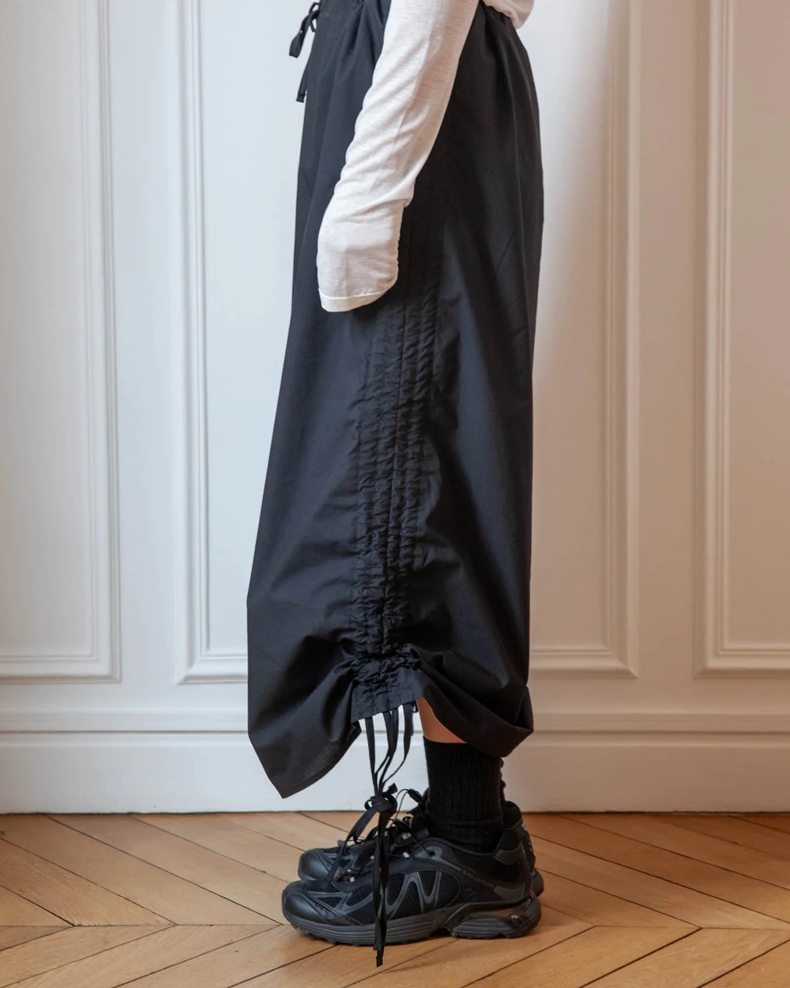 Pictorial Skirt - Image 2