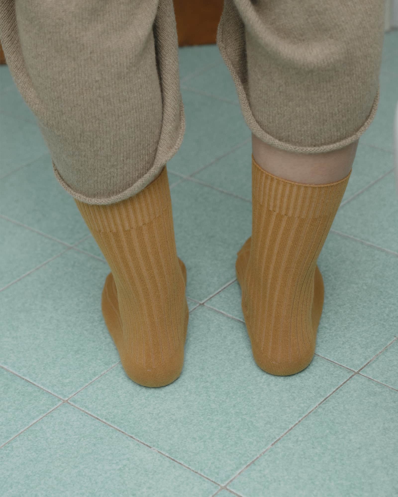 Rib Overankle Socks - Image 3