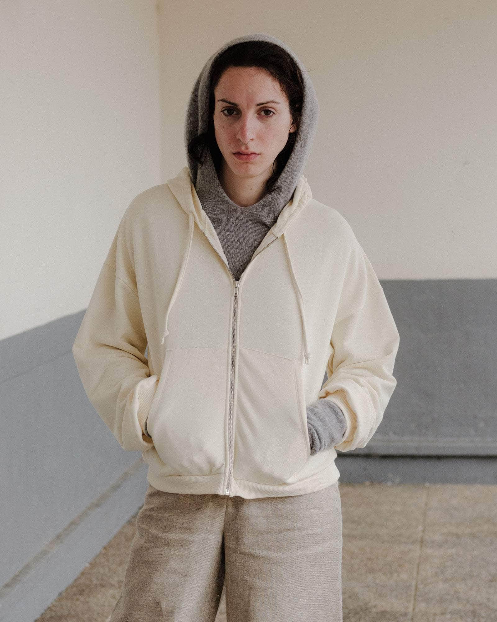 Rim Zipped Hoodie - Image 3