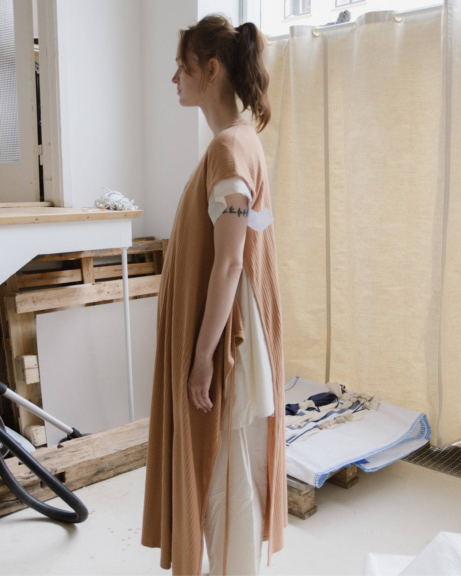 Shaw Sleeveless Dress - Image 3
