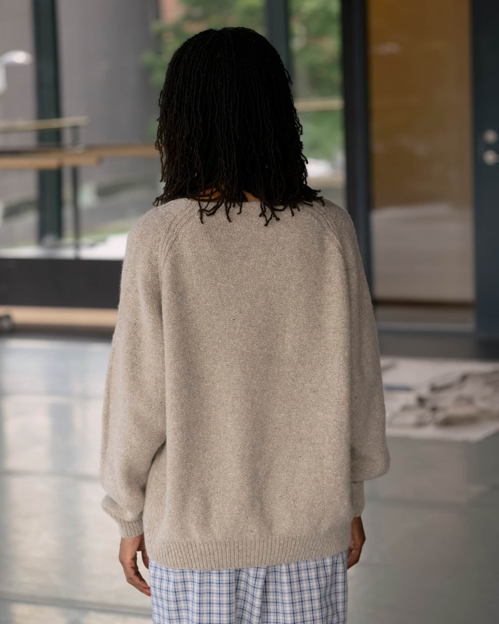 Soar V Neck - Image 2