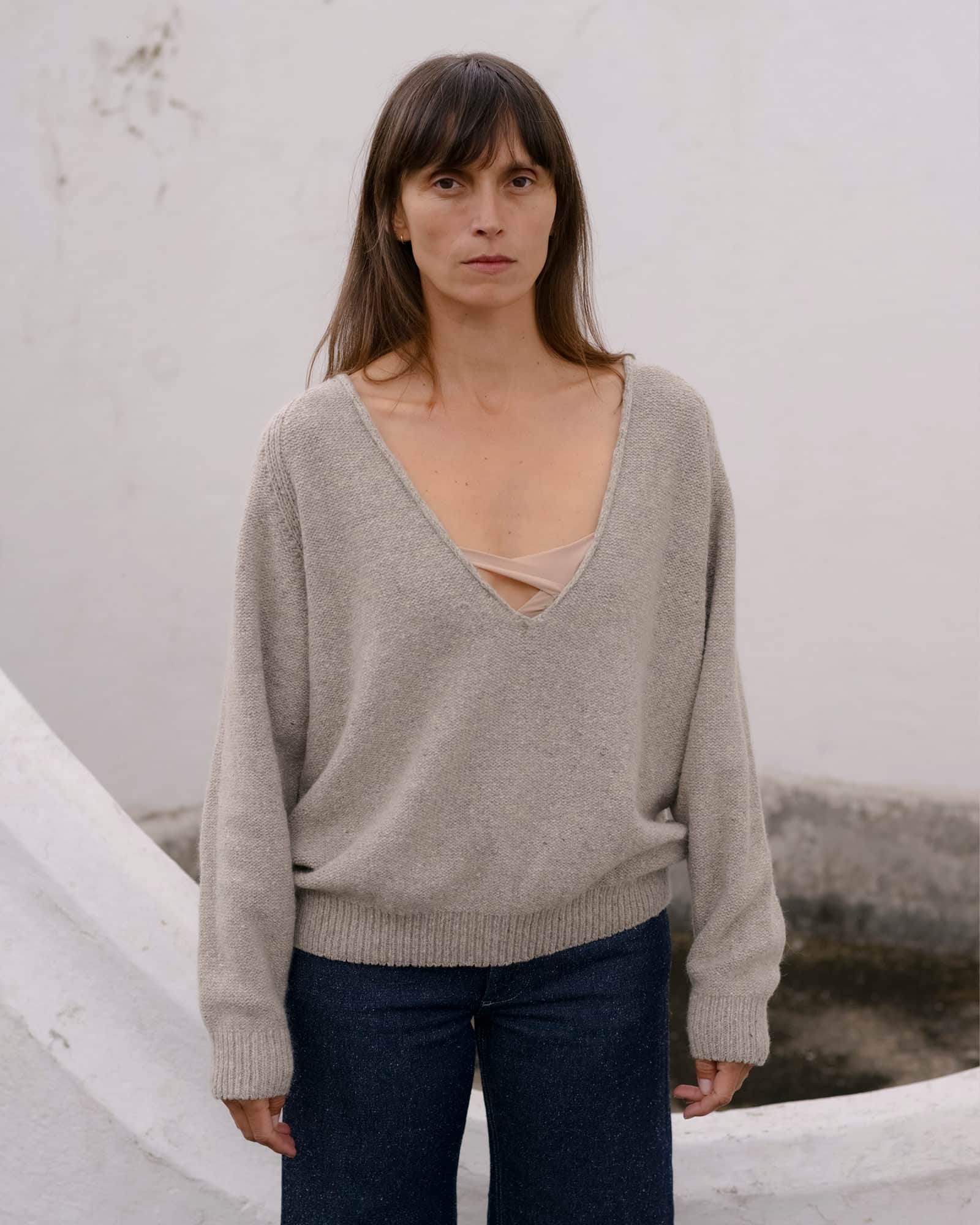 Soar V Neck - Image 6