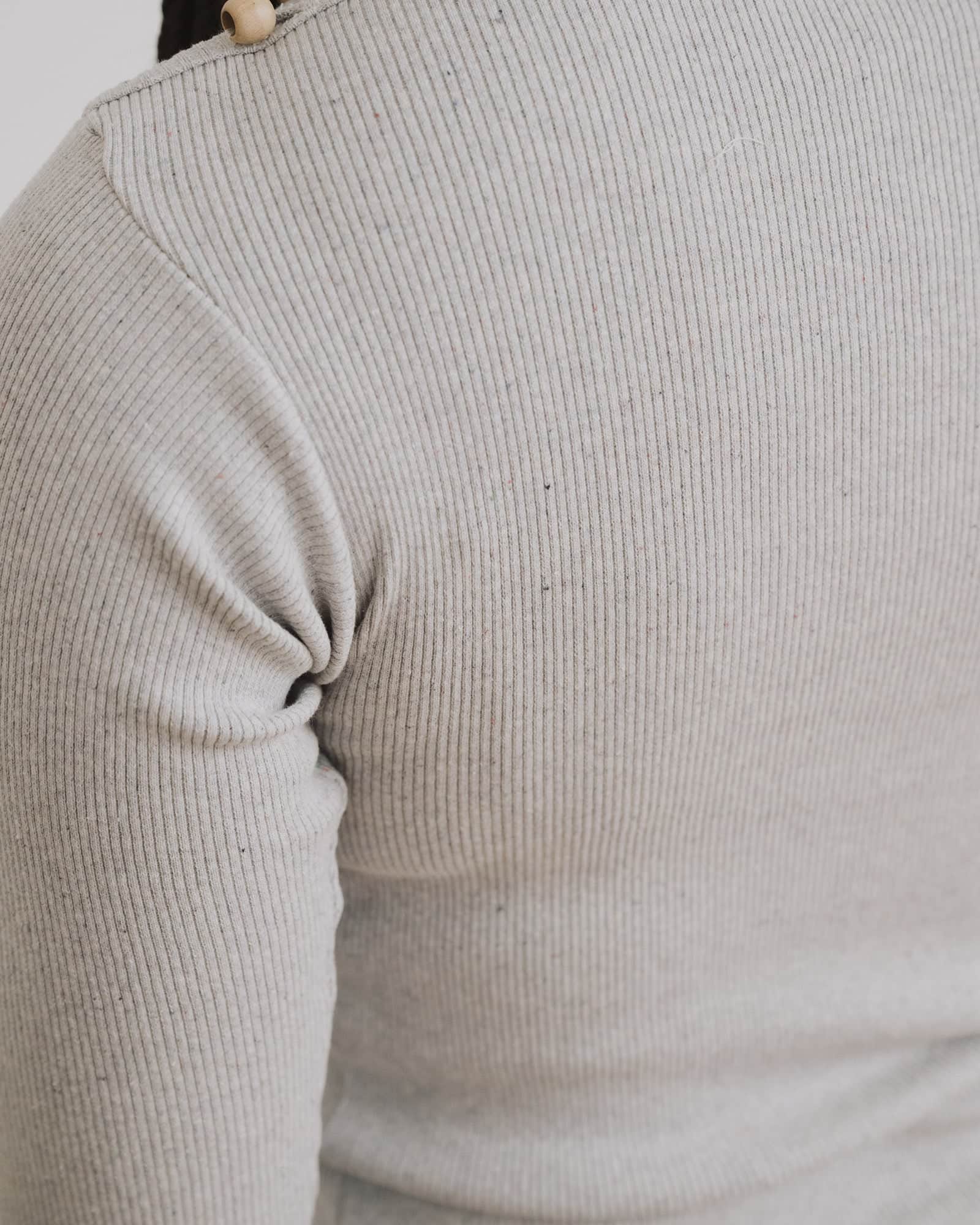 Tav Long Sleeve Tee - Image 7