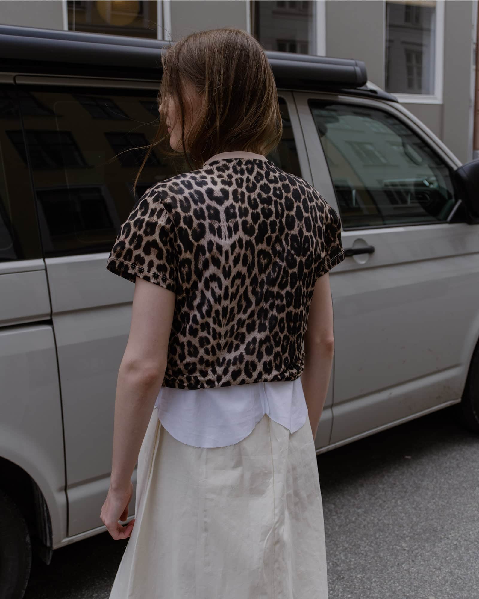 Tee Shirt - Image 4