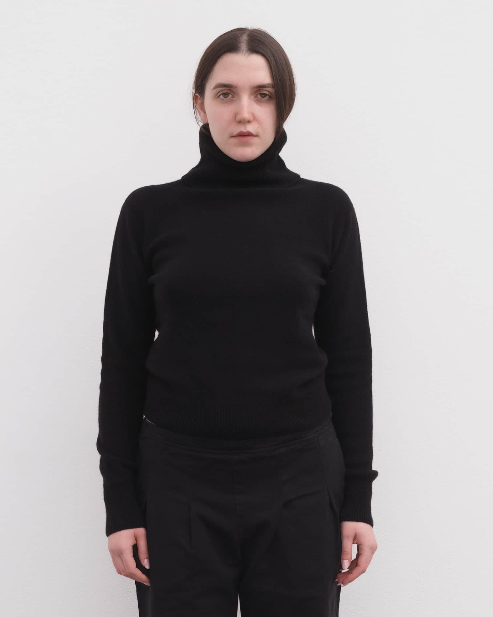 Tier Turtleneck